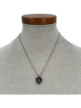 Vintage simple Sterling silver black gemstone heart necklace